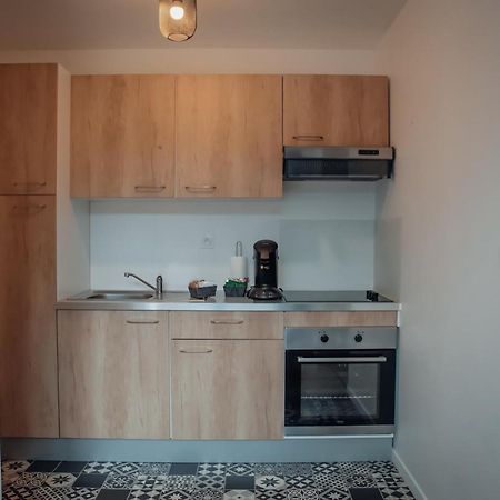 Superbe Appartement Avec Terrasse Au Calme Ernée Zewnętrze zdjęcie